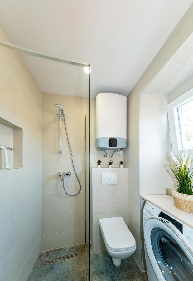 New Cozy Apartment - Center Of Old Town Omiš Kültér fotó