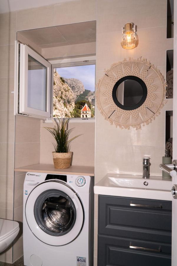 New Cozy Apartment - Center Of Old Town Omiš Kültér fotó